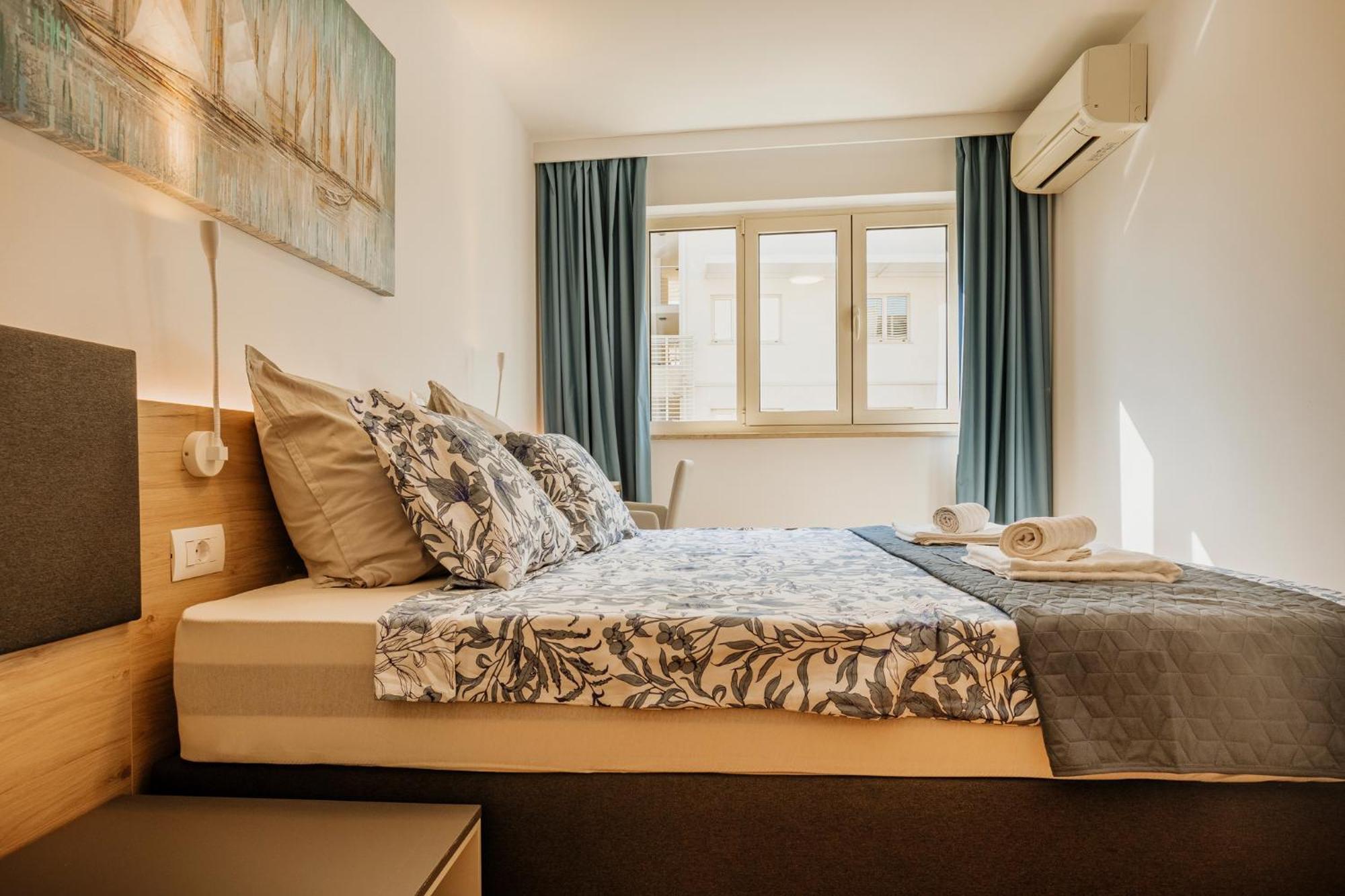 Supreme Apartment Bliss อูมัค ภายนอก รูปภาพ